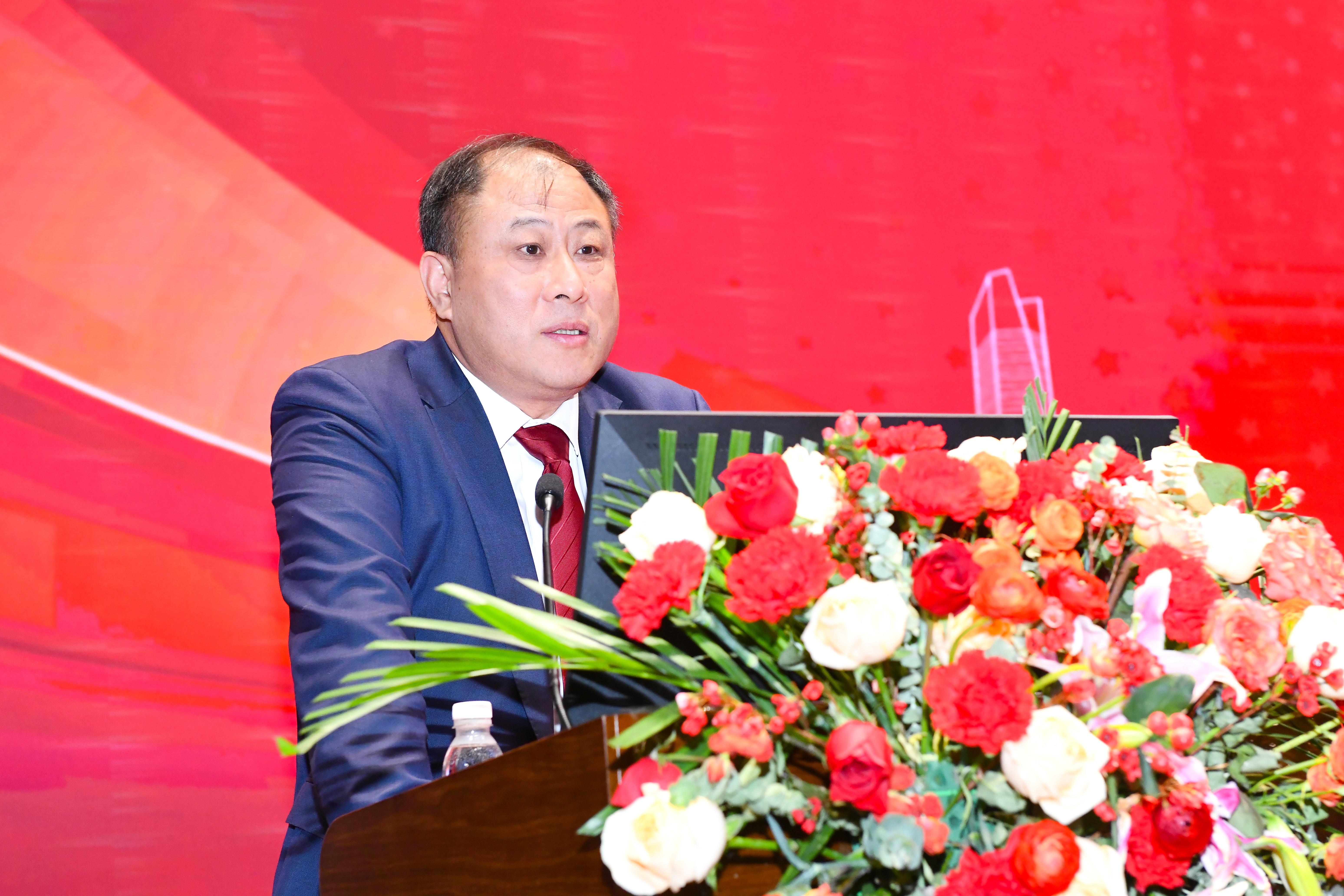 向陽而生，破局進取 | 中建聯(lián)合2023年度總結表彰暨2024年迎新大會勝利召開(圖1)